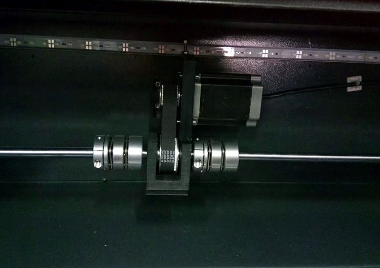 Лазерный станок CO2 c ЧПУ 800х1000мм 100Вт/Ruida