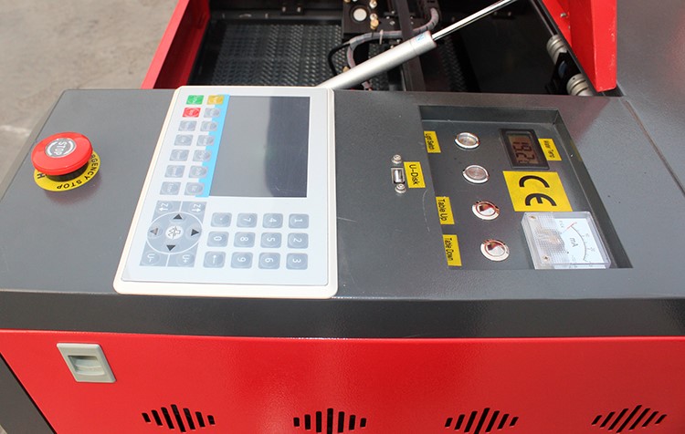 Лазерный станок CO2 c ЧПУ 600х400мм 80Вт/Ruida/medium