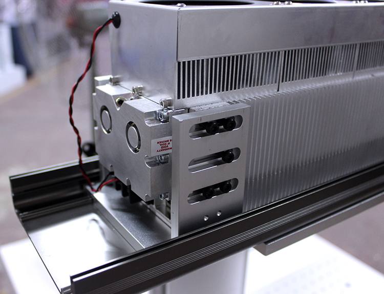 Лазерный гравер с ЧПУ JL-F30W (со столом)