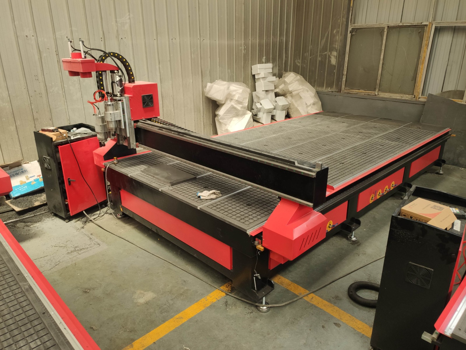 Фрезерный станок с ЧПУ 2100x4000x200mm 2 Head