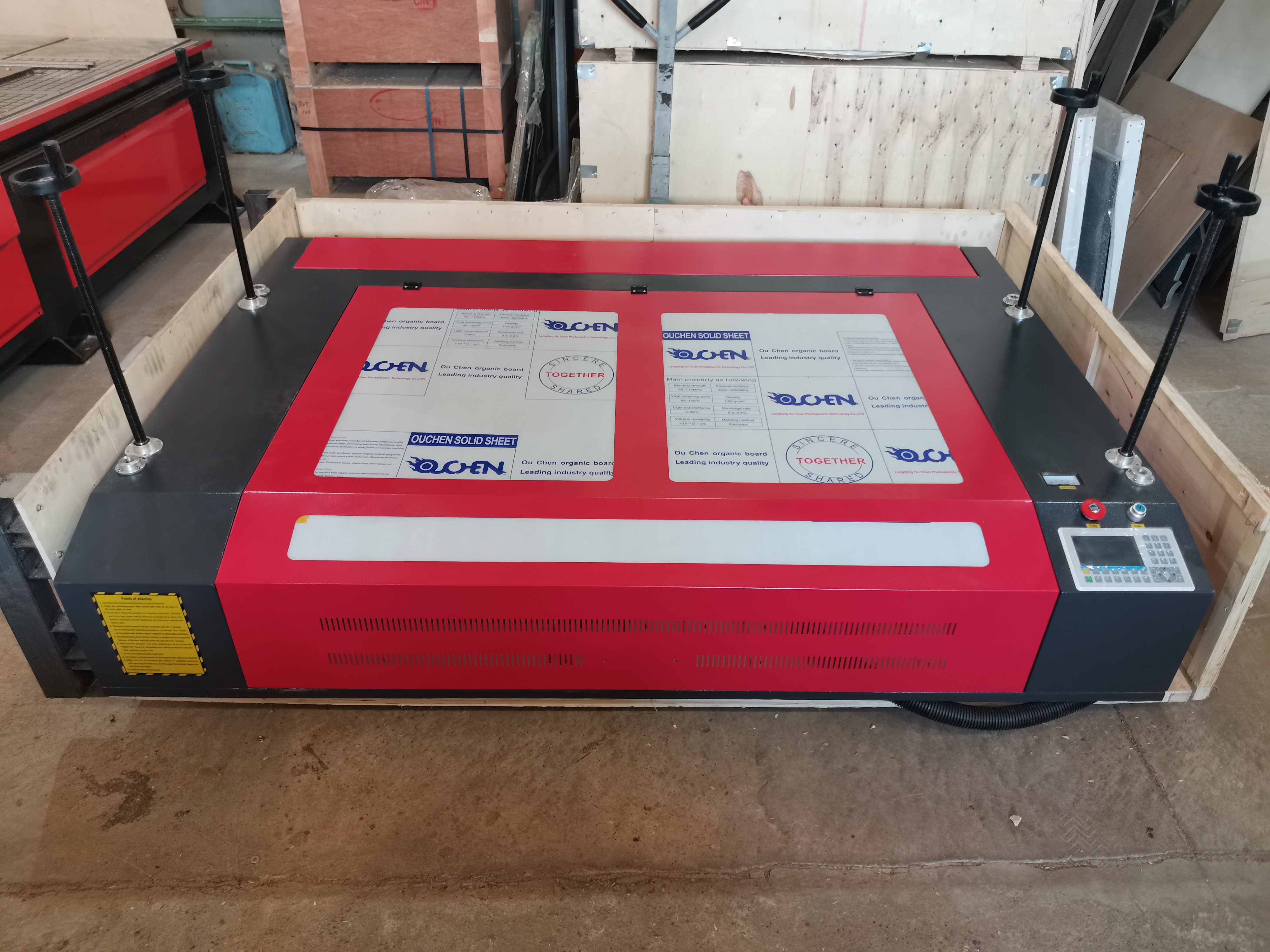 Лазерный станок c ЧПУ 900х1300мм 60Вт/Ruida/stone