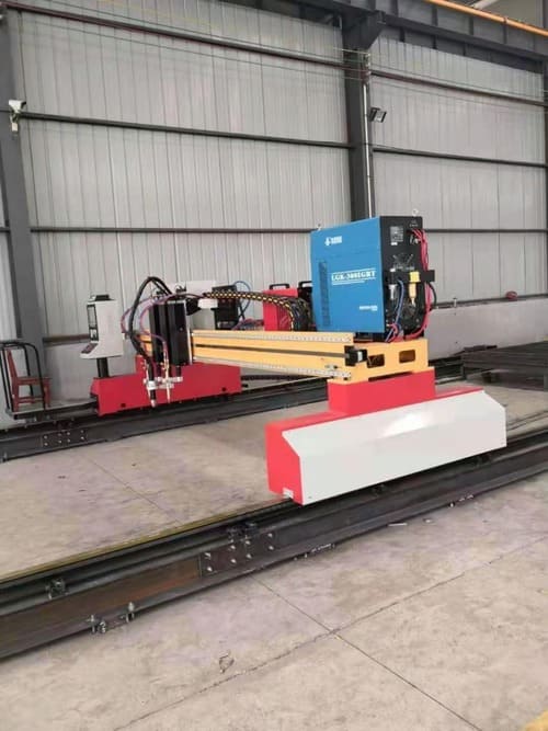 Станок воздушно-плазменной резки металла с ЧПУ 2000x6000 мм MMNS