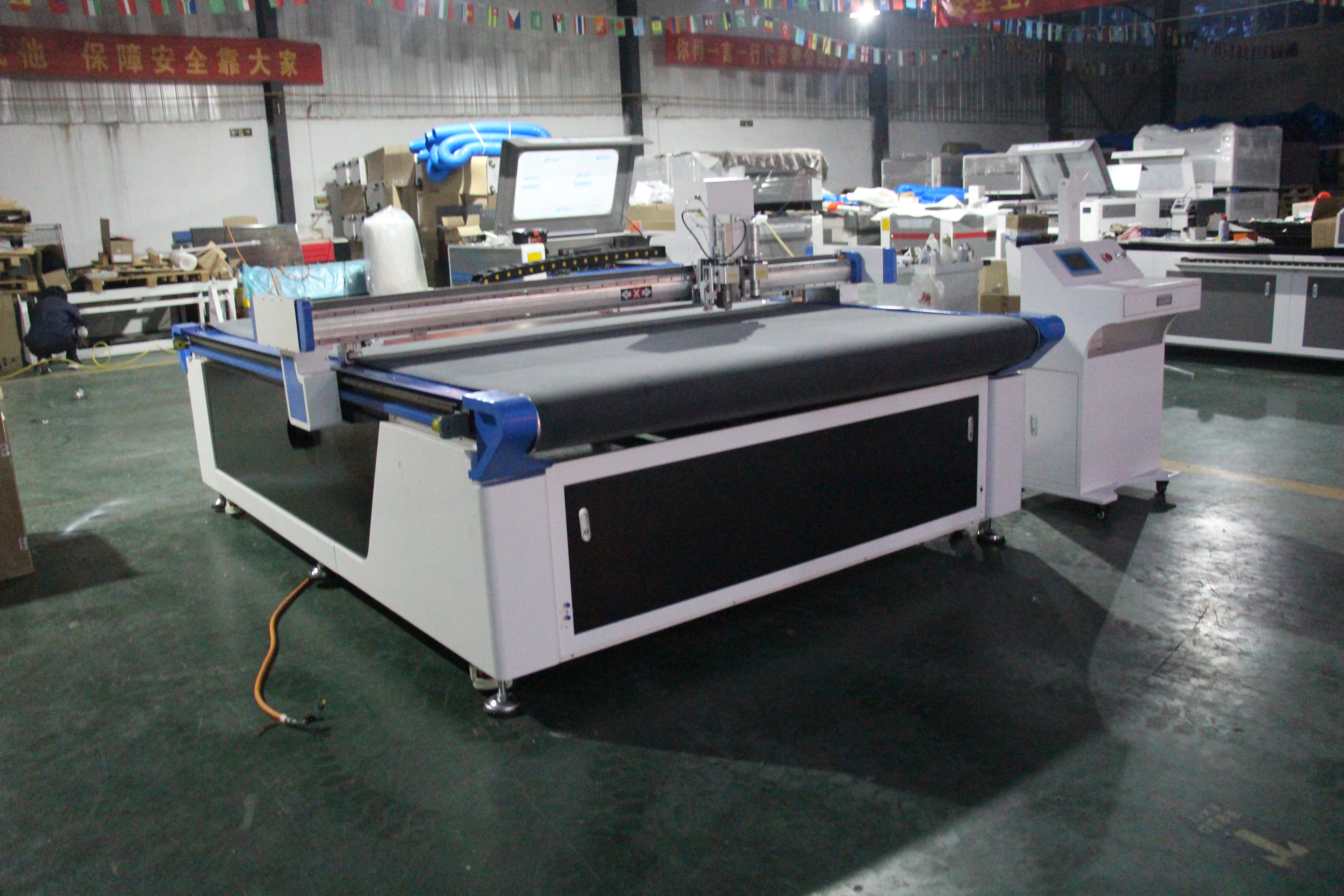 Плоттер AK-1325