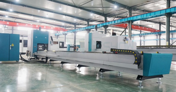 Лазерный станок для резки труб 200x6000 мм КАЛЬКУЛЯТОР