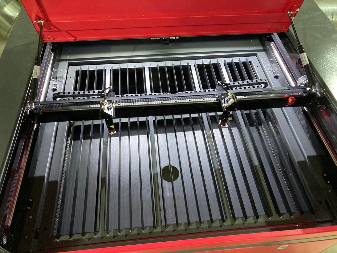 Лазерный станок CO2 c ЧПУ 800х1000мм 100Вт/Ruida (2 head)