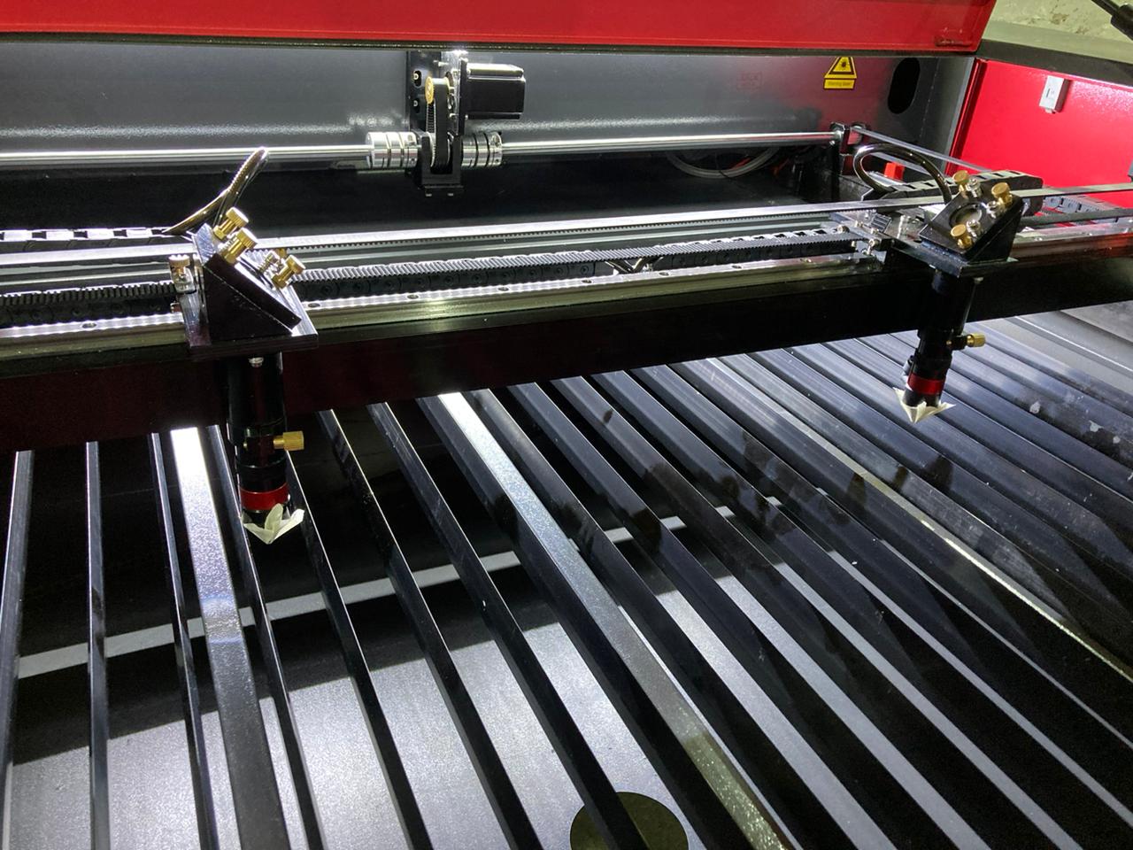 Лазерный станок CO2 c ЧПУ 800х1000мм 100Вт/Ruida (2 head)