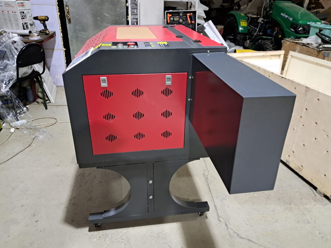 Лазерный станок c ЧПУ 600х400мм 60Вт/Ruida