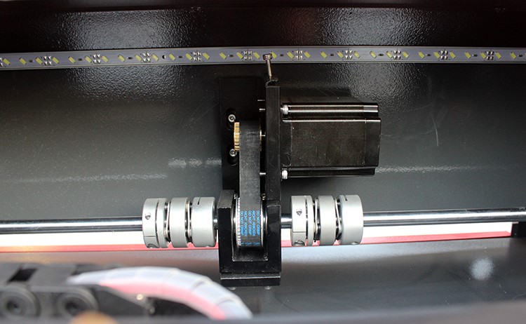 Лазерный станок CO2 c ЧПУ 600х400мм 80Вт/Ruida/medium