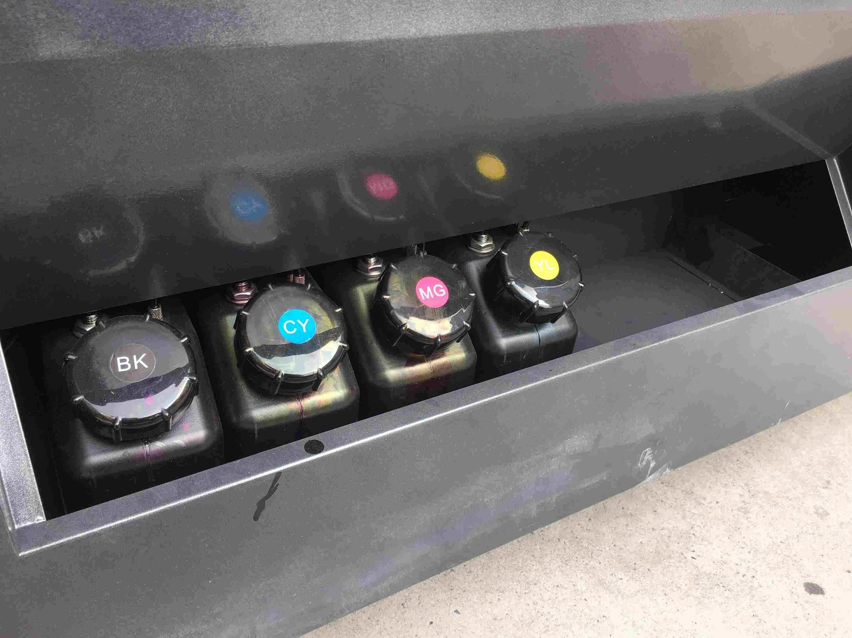 УФ-Принтер RF1325 с рабочим полем 1300х2500 мм