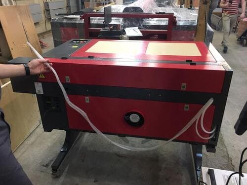 Лазерный станок CO2 c ЧПУ 600х900мм 60Вт/М3 КАЛЬКУЛЯТОР