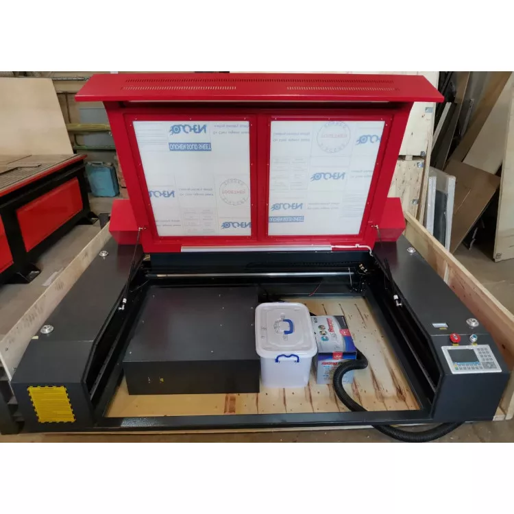 Лазерный станок 900х1300 мм