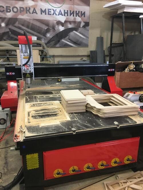 Фрезерный станок с ЧПУ 1300x2500x200mm Standart