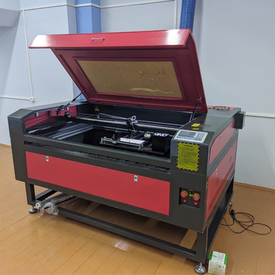 Лазерный станок c ЧПУ 900х1300мм 100Вт/Ruida (разборный)