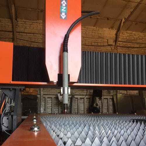 Станок воздушно-плазменной резки металла с ЧПУ 2000x3000 мм