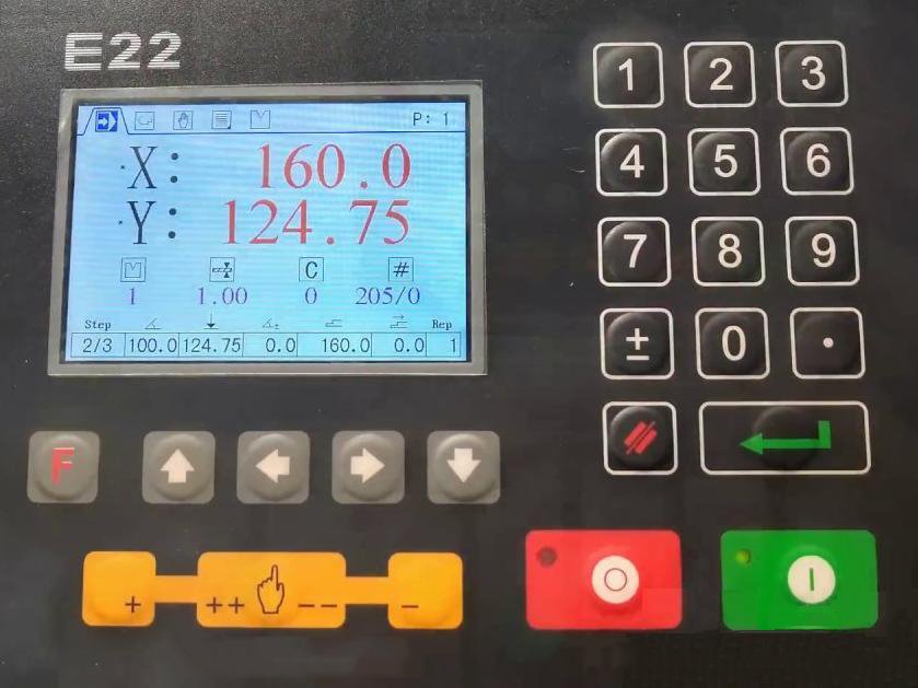 Листогибочный пресс WD67K 2500 мм