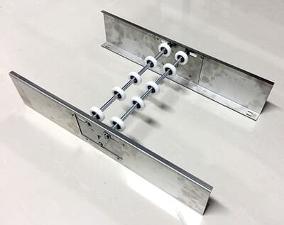 Поворотное устройство для цилиндрических изделий