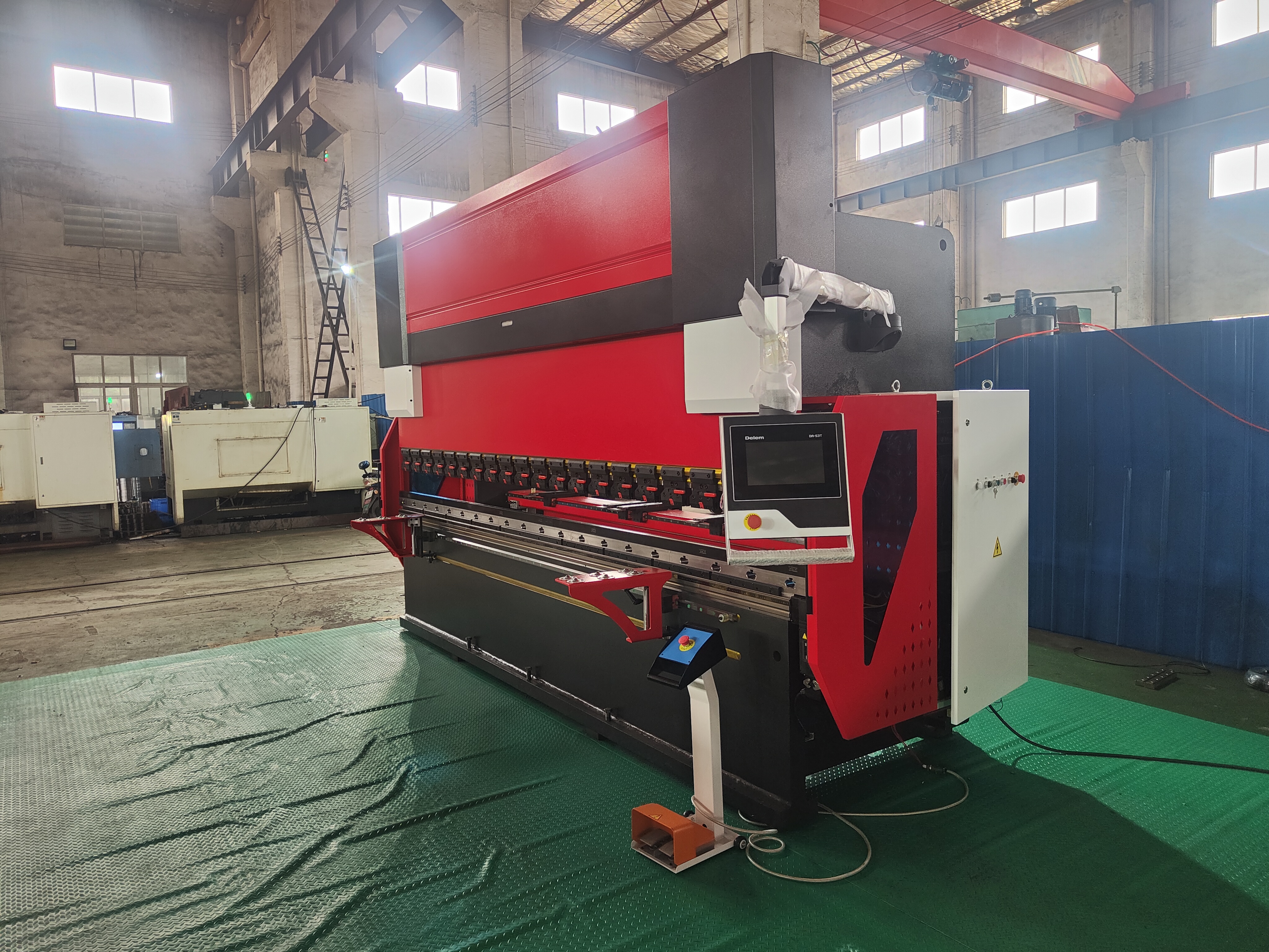 Листогибочный пресс WD67K 3200