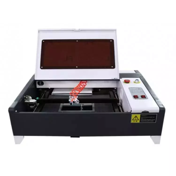 Лазерный станок c ЧПУ 400х400мм 50Вт/М3