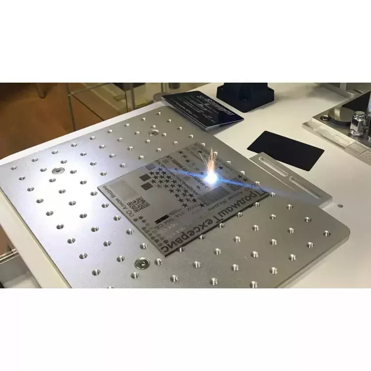 Лазерный гравер с ЧПУ JL-F50W